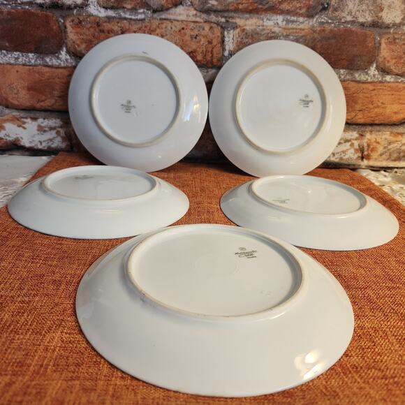 5 Pcs Hutschenreuther Selb Bavaria Hand Painted 8" Goose Boy/Girl Plates RARE - Picture 2 of 10